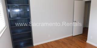 Wonderful Sierra Oaks 3bd/2ba Duplex with 2 Car Garage Gallery 24