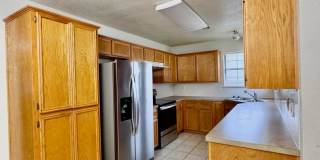 Inviting 3 Bedroom 2.25 Bath home in Hymesa Estates! Gallery 3