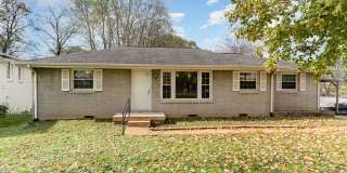Classic Mid-Century Ranch Charlotte Park Available! Gallery 1