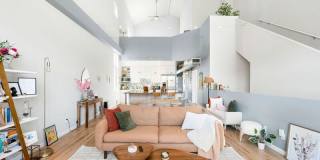 220 Roslyn St Gallery 5