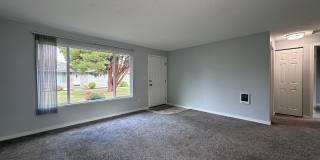 Wood Village Duplex Gallery 4