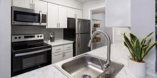 The View at Waters Edge Gallery 6