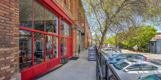 Pierpont By Urbana Gallery 72