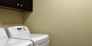 SUMMERLIN 4 BEDROOM WITH DUAL LOFTS Gallery 7