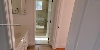 9440 Live Oak Pl Gallery 12
