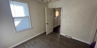 $950 - 2 Bed 1 Bath Home Gallery 5