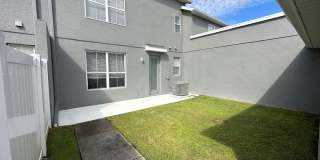 BEAUTIFUL 3/2.5 Townhome In Avalon Park! Gallery 17