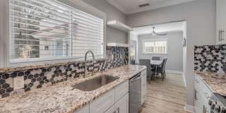 Renovated Spanish-Style 2/1 Beach Bungalow Just Steps to the Ocean! Gallery 16