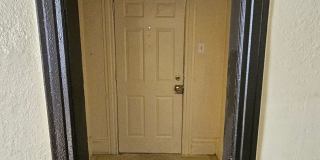 3 Bedroom--819 E Whitmer St. Decatur, IL Gallery 4