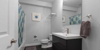 Modern New Luxury Apartment Fishtown Gallery 1
