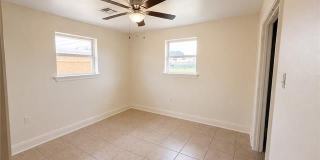 2400 ARTILLERY Drive Gallery 5