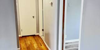 Cloud 9 Apartments - Eastpointe Gallery 9