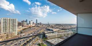 Atlas Crown Gallery 32