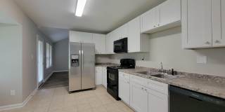 7025 Stoneridge Drive Gallery 7