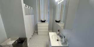 351 Essex St Gallery 10