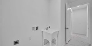 3210 30th Street SW Gallery 23