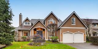 5 bedroom + bonus room in Spring Hill neighborhood Gallery 1