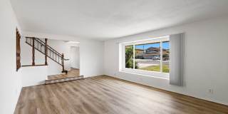 Spacious Home on Corner Lot! Gallery 7