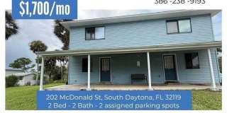 Comfortable 2 bedroom, 2 bathroom townhouse Gallery 1
