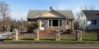 35 Benjamin Franklin Hwy E Gallery 1