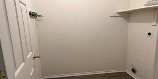 4400 Lloyd Drive Gallery 17