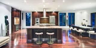 300 S Pointe Dr Gallery 8