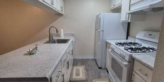 Foxworth Apartments Gallery 4