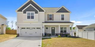 4 Bedroom 2.5 Bath Home Gallery 1
