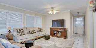 2415 Apricot Lane Gallery 24