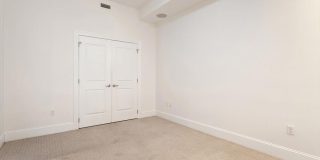 400 W North Street Gallery 12