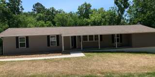 Available now -- 3 Bedroom 1.5 Bath DUPLEX in Maryville City Gallery 1