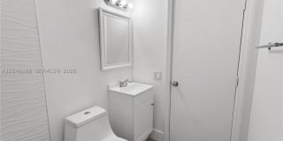 27 NE 60th Ter Gallery 15