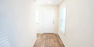 Stylish Move-In Ready Home in Rosillo Ranch, San Antonio, TX - Realtor Commission: $400 Gallery 9