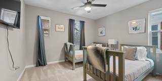536 Oakwood Avenue Gallery 28