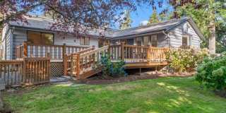 Spacious rambler-style 4 bed 2 bath house in Edmonds Spacious rambler-style 4 bed 2 bath house in Edmonds Gallery 22