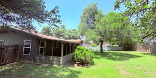 Just updated 3/2 home on a quiet street in desirable north Austin! Gallery 33