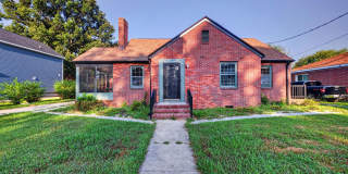 Charming 5-Bedroom Brick Home on Spacious Lot in Suffolk Charming 5-Bedroom Brick Home on Spacious Lot in Suffolk Gallery 1