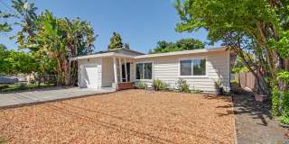 1125 Henderson Avenue Gallery 1