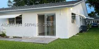 8537 NW 12th St Gallery 2