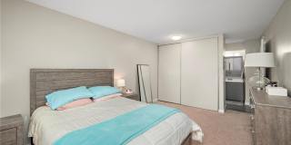 4618 Cedar Lake Road S Gallery 14