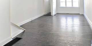 Point Breeze Three Bedroom Home Gallery 7