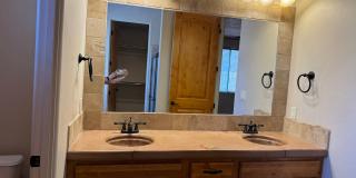 Unique 3Bdm 2Ba home is located in a great central location Gallery 46