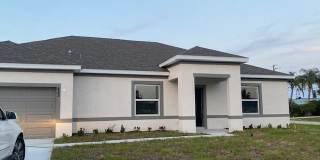 483 Southeast Sunnydale Lane Gallery 1