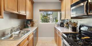 14934 Dickens St Gallery 7