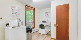 Cedar Gate Apartments Gallery 9