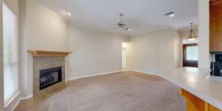 2350 Kendal Green Circle Gallery 2