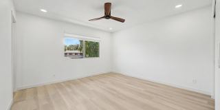 Fully Remodeled South Tempe 3BR Townhome w/ Private Yard, W/D & Parking Gallery 16