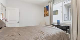 5132 West Maplewood Avenue, #202 Gallery 11