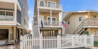 329 Franklin Avenue Gallery 1