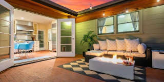723 Arenas Gallery 41